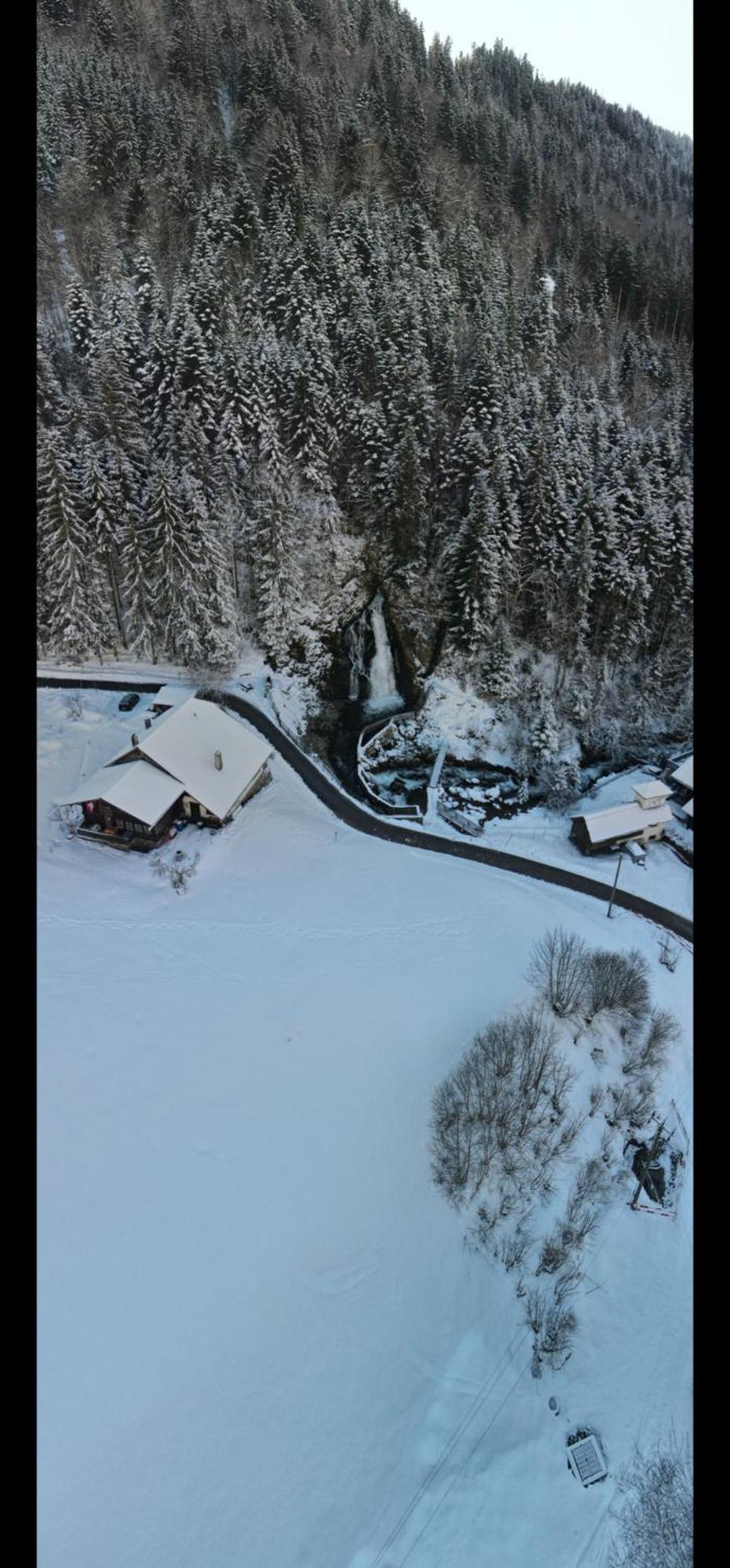 Cascade De Jaun Hotel Екстериор снимка